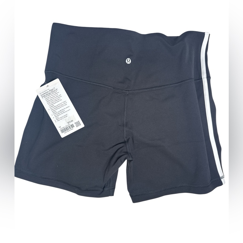 lululemon Align Side-Stripe Short 6” NWT Size 14 Black/White - Picture 4 of 6